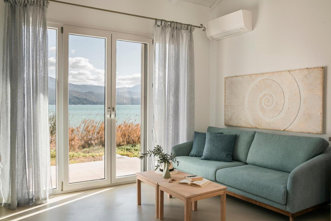 Apollonides Seafront Villa1 Aoede Ликсури Экстерьер фото