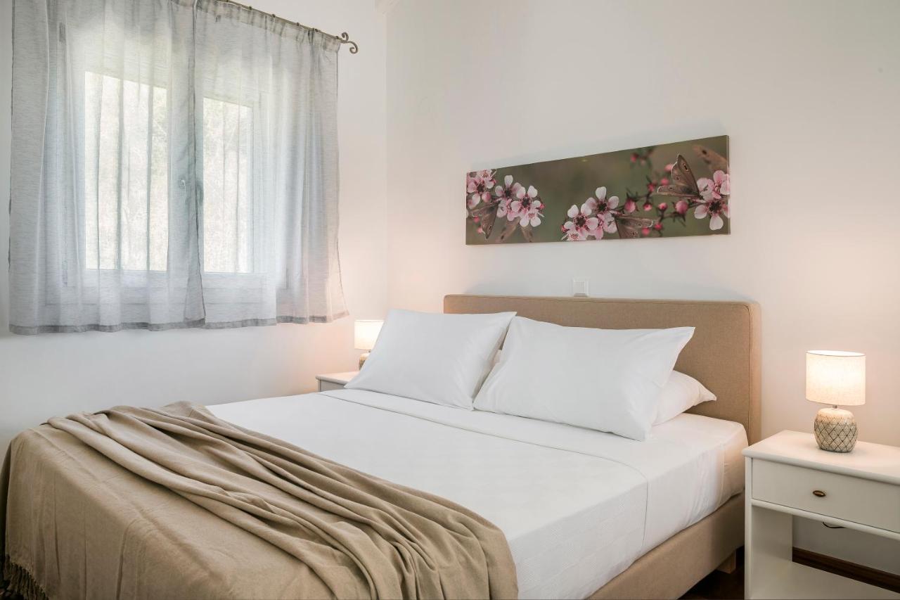 Apollonides Seafront Villa1 Aoede Ликсури Экстерьер фото
