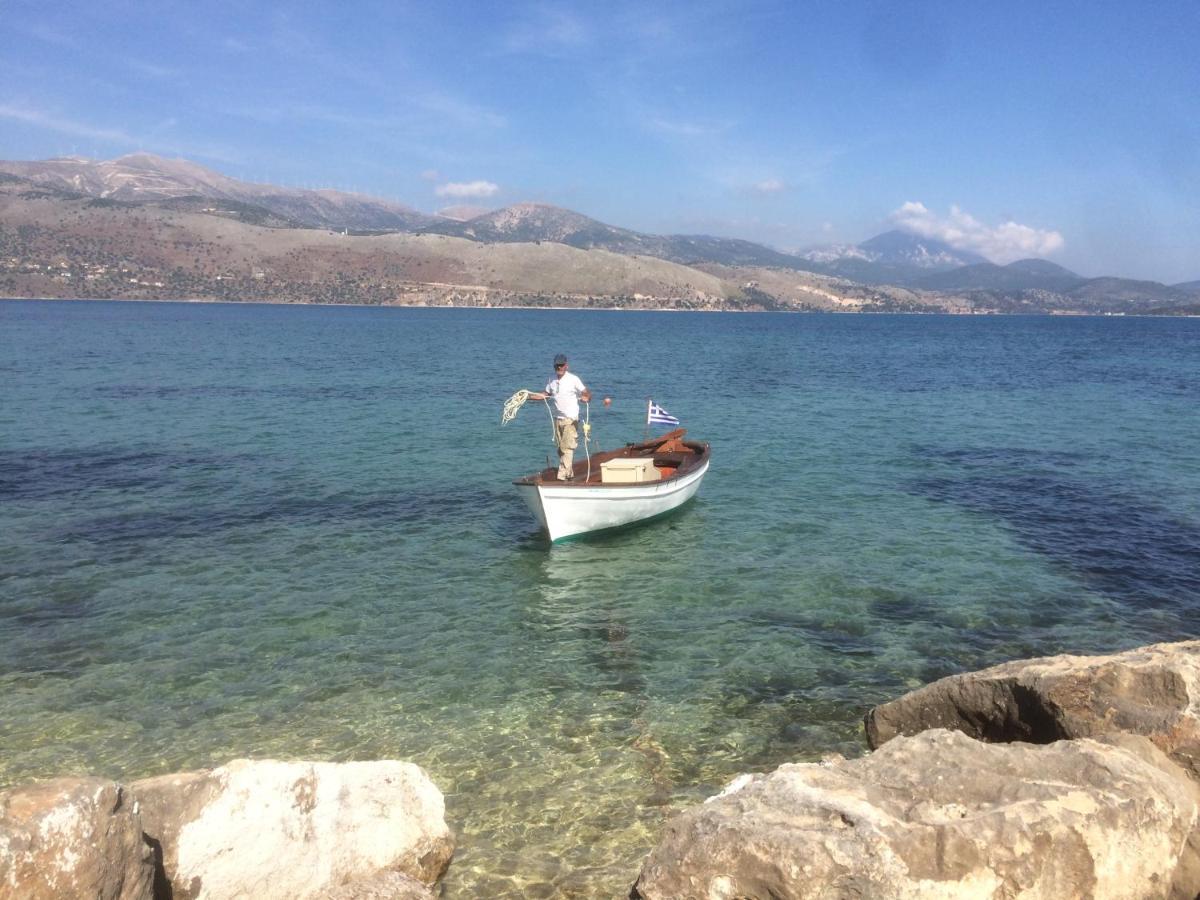 Apollonides Seafront Villa1 Aoede Ликсури Экстерьер фото
