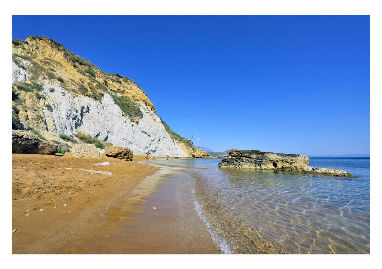 Apollonides Seafront Villa1 Aoede Ликсури Экстерьер фото