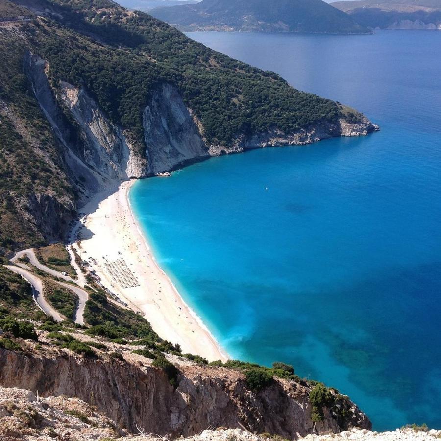 Apollonides Seafront Villa1 Aoede Ликсури Экстерьер фото